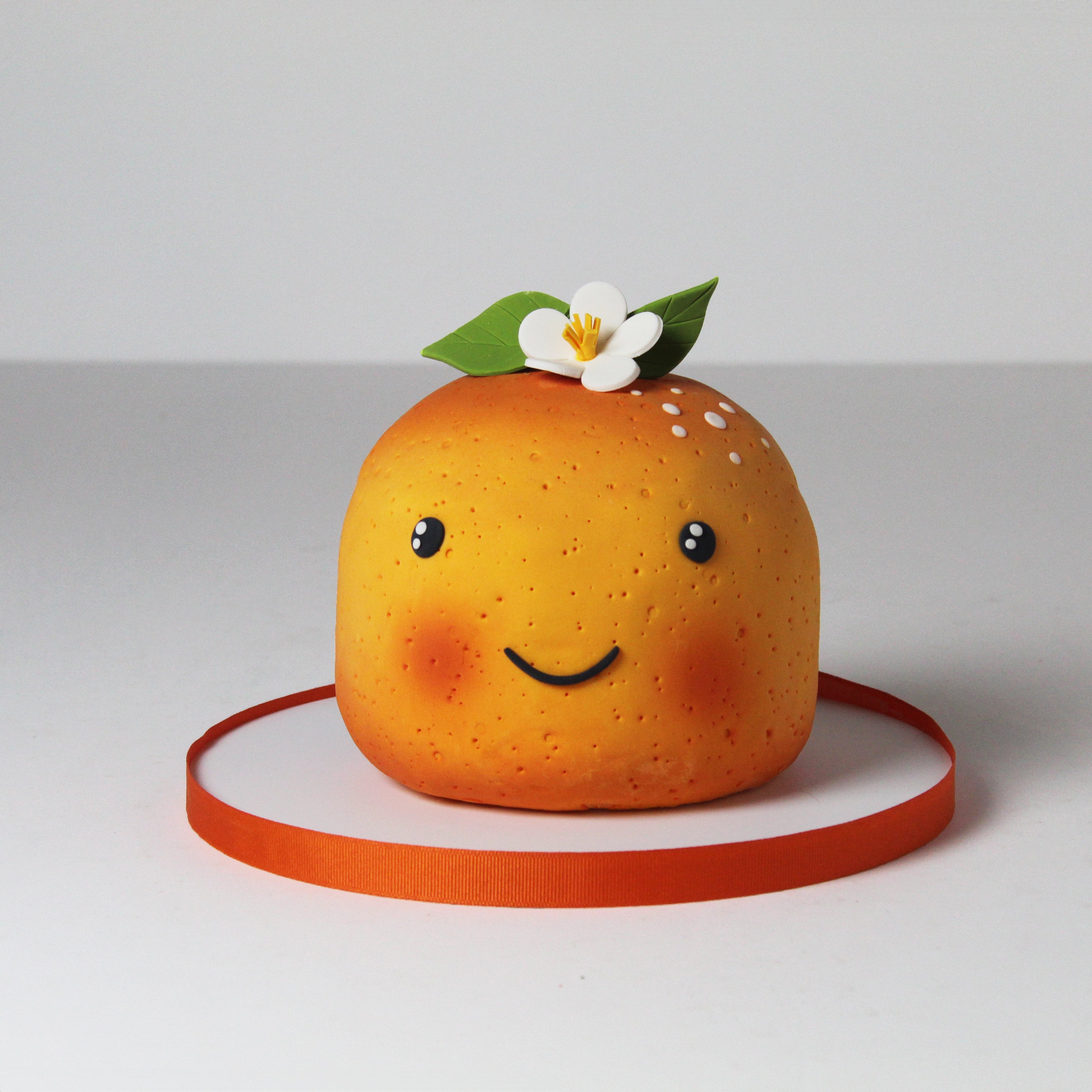 cutie-charm-city-cakes